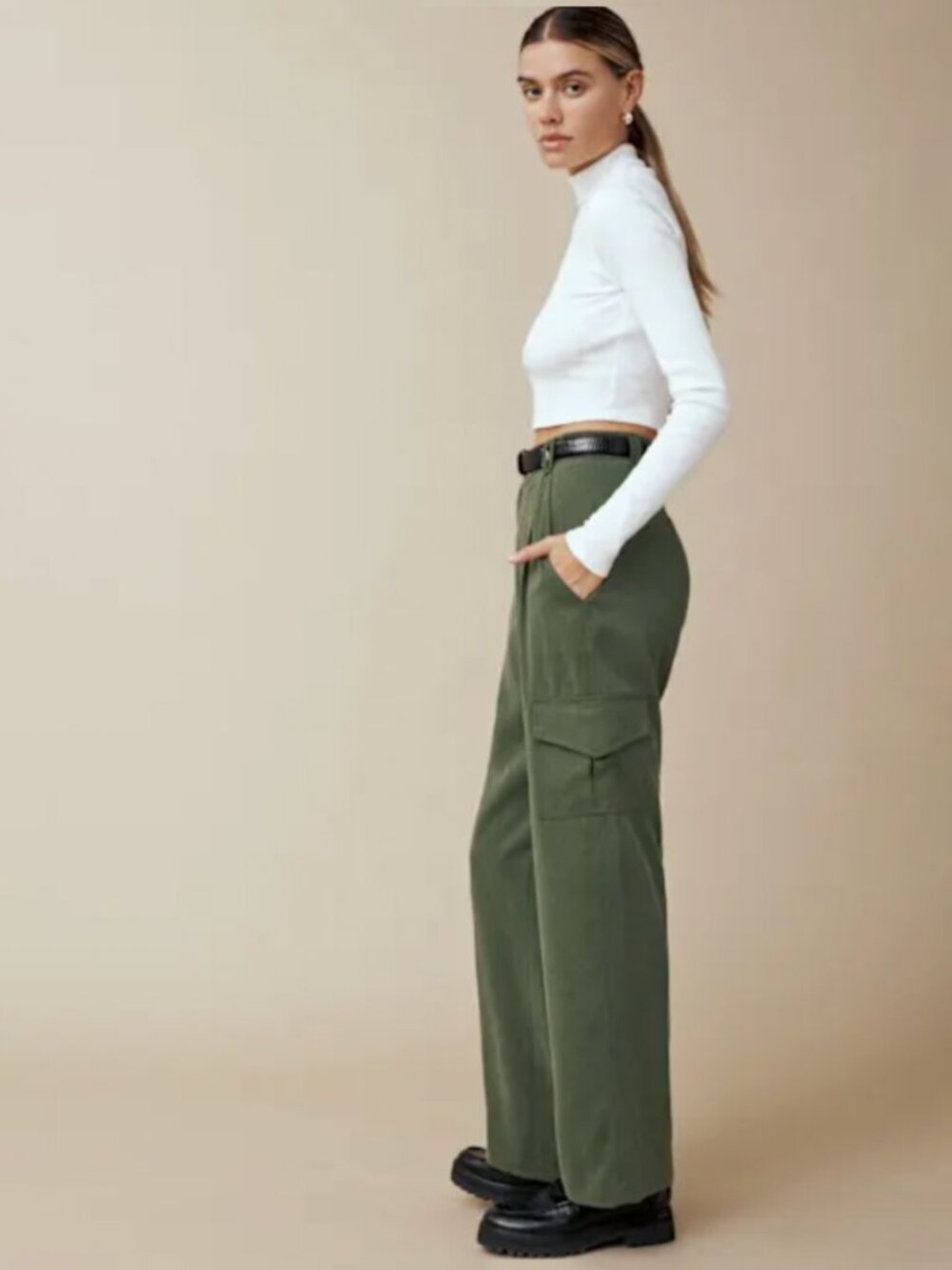 Reformation Jackson Pant in Fern